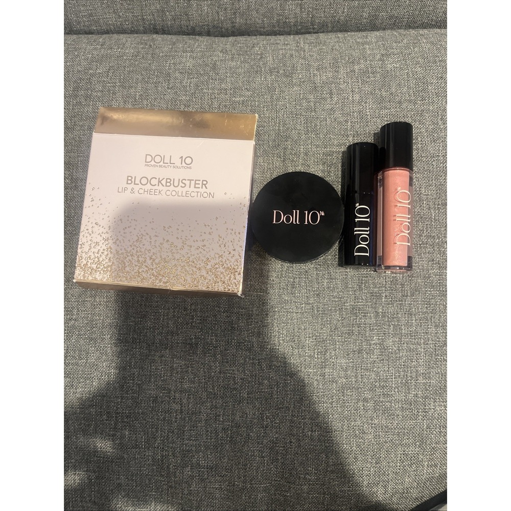 Doll 10 BLOCKBUSTER LIP & CHEEK COLLECTION -Girls Night